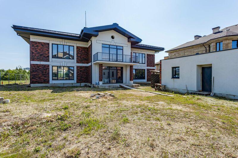 Купить  коттедж