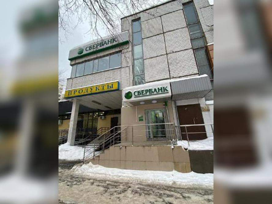 Снять  торговое помещение