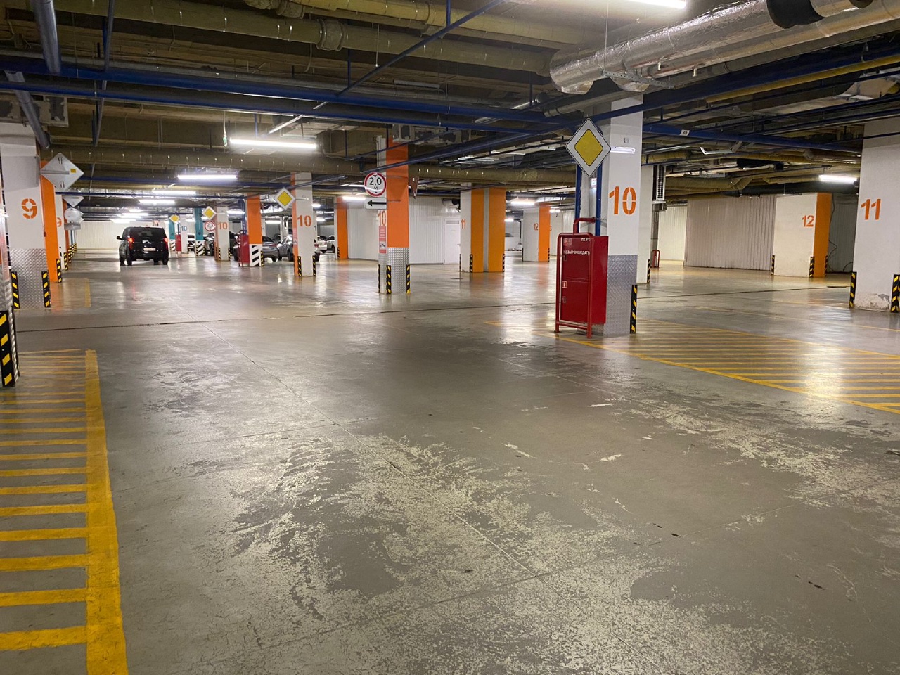 Снять  машиноместо