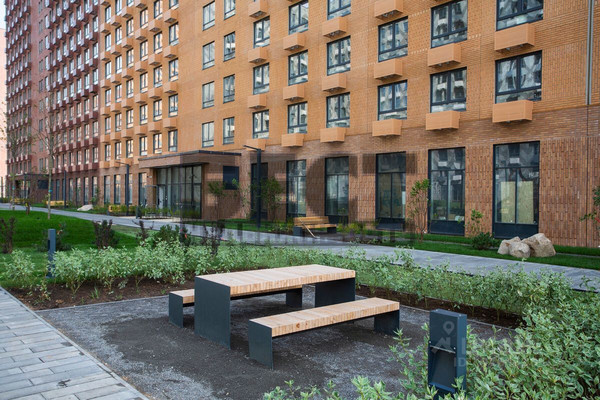 Снять  помещение свободного назначения