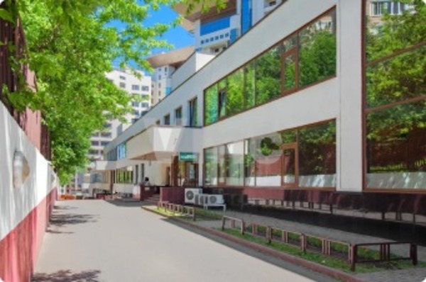 Снять  помещение свободного назначения