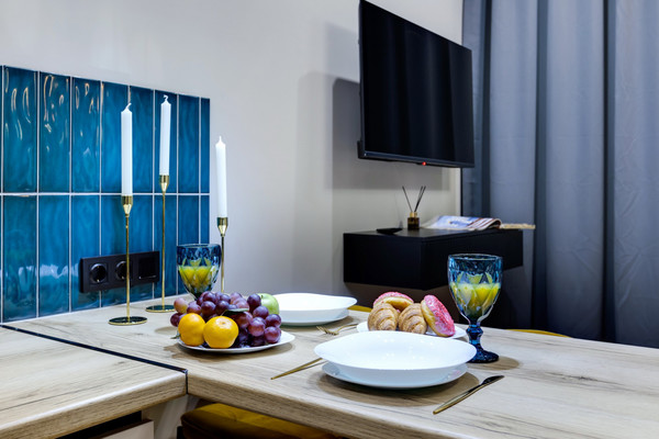 Купить --комнатную квартиру