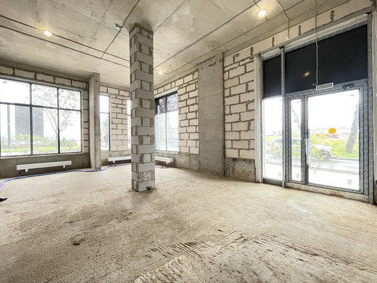 Снять  помещение свободного назначения