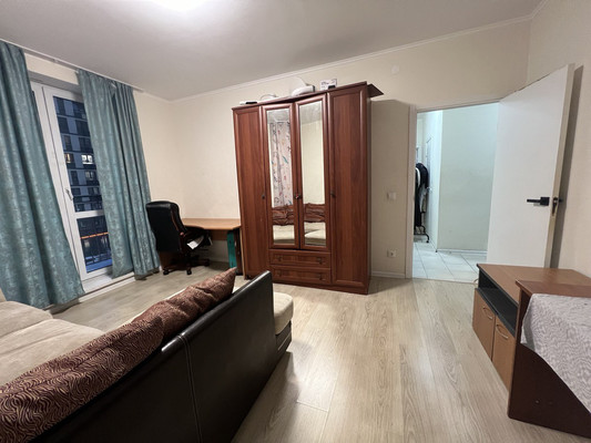 Купить 3-комнатную квартиру