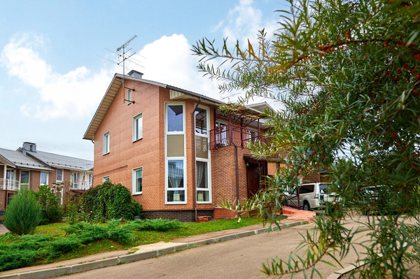 Купить  коттедж