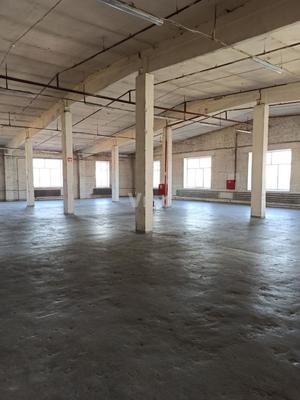 Снять  помещение свободного назначения