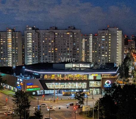 Снять  помещение свободного назначения