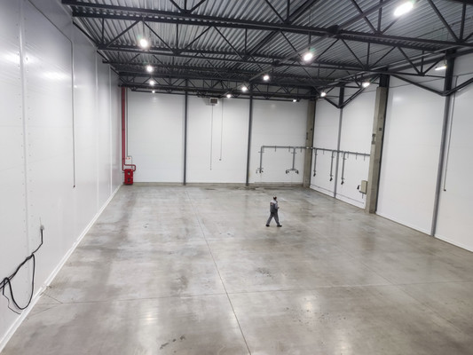 Снять  склад