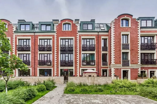 Купить 3-комнатную квартиру