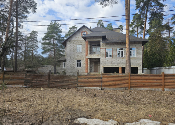 Купить  дом