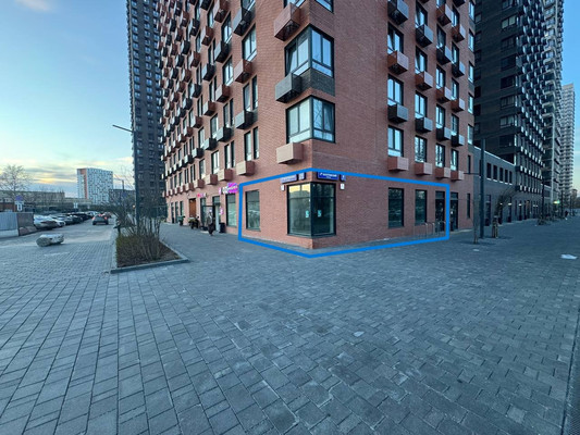 Снять  торговое помещение